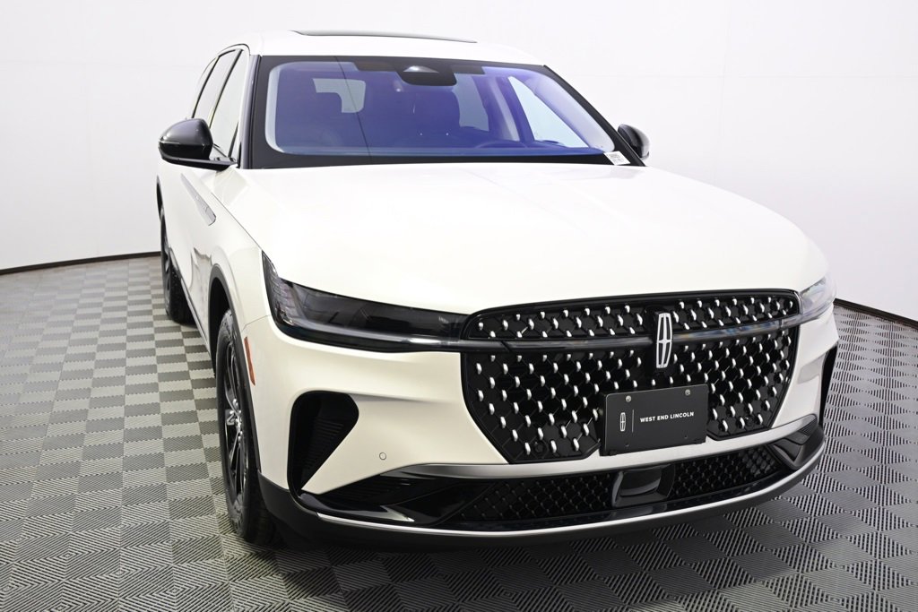 New 2026 Lincoln Nautilus Premier w/ Equipment Group 102A image 9