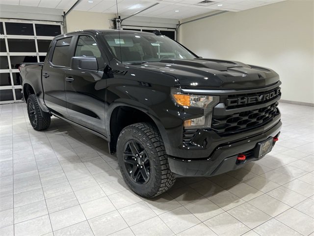 New 2026 Chevrolet Silverado 1500 Custom Trail Boss w/ LPO, Dark Essentials Package image 7