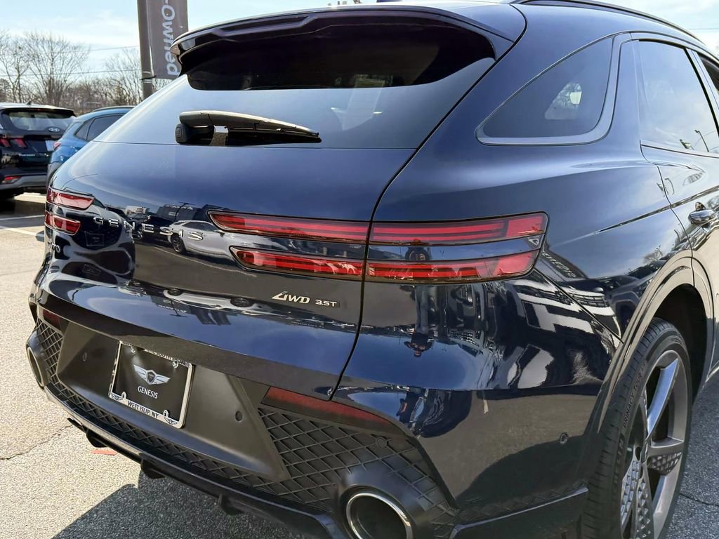 Certified 2023 Genesis GV70 3.5T Sport w/ Sport Prestige Package image 6