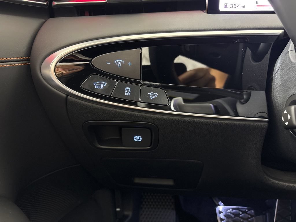 New 2026 Genesis GV70 2.5T Sport Prestige AWD/4WD image 40
