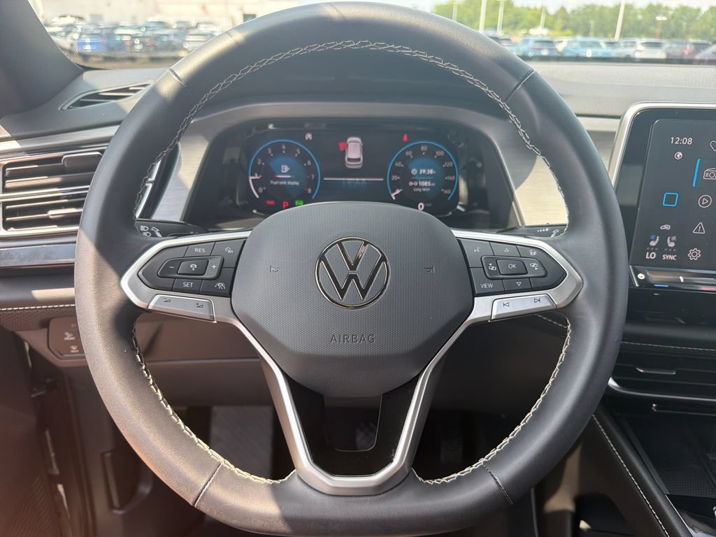 Certified 2024 Volkswagen Atlas Cross Sport SE AWD/4WD image 11
