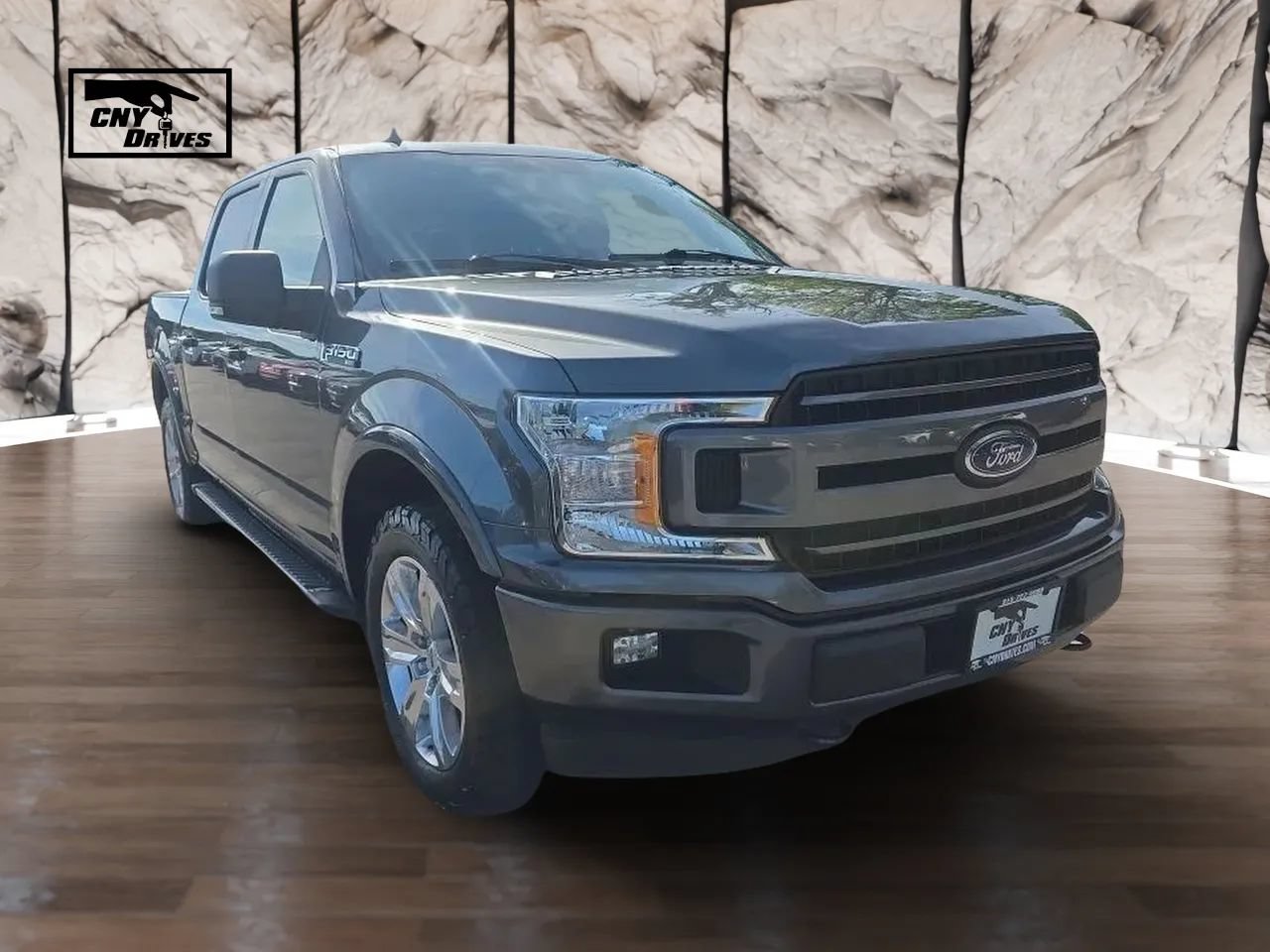 Used 2018 Ford F150 XLT w/ Equipment Group 302A Luxury AWD/4WD image 3