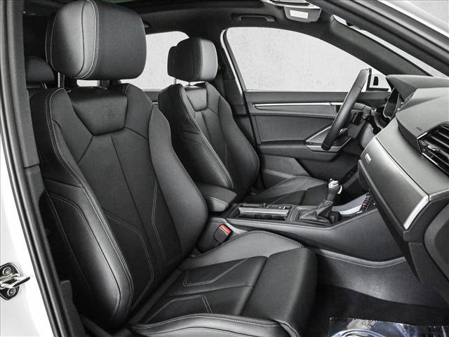 Certified 2025 Audi Q3 2.0T Premium w/ Convenience Package image 22