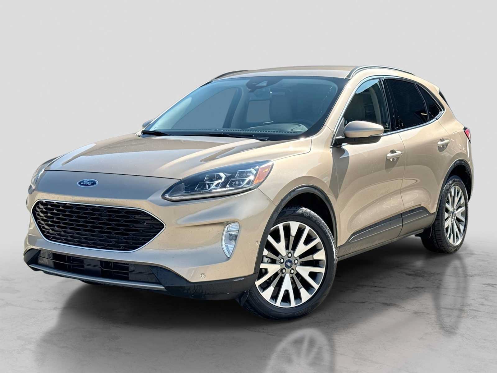 Used 2020 Ford Escape Titanium AWD/4WD video 1