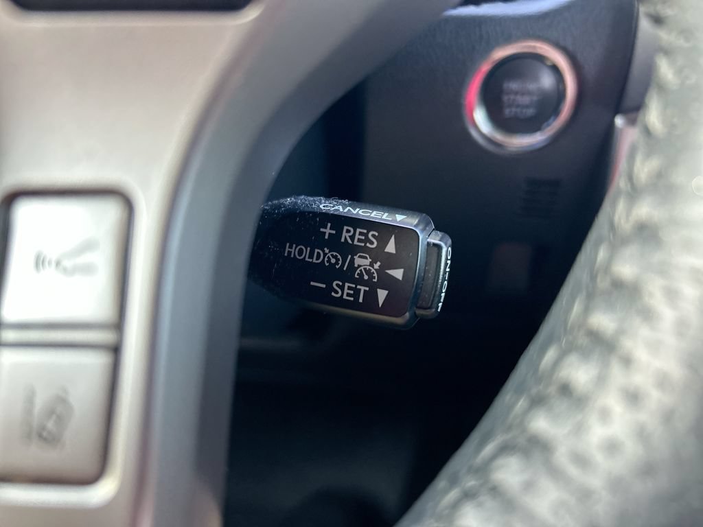 Used 2022 Toyota 4Runner SR5 RWD image 18