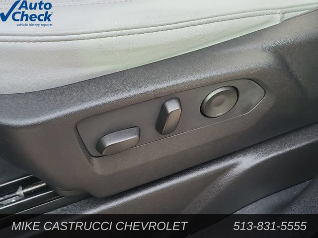 Certified 2025 Chevrolet Suburban Premier AWD/4WD image 25