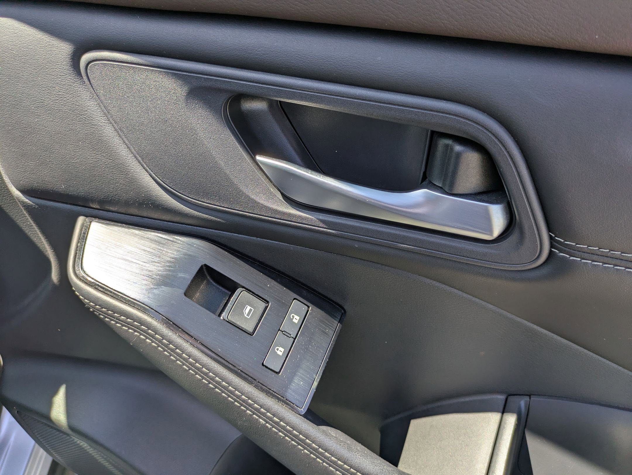 Certified 2023 Nissan Rogue SV w/ SV Premium Package image 35