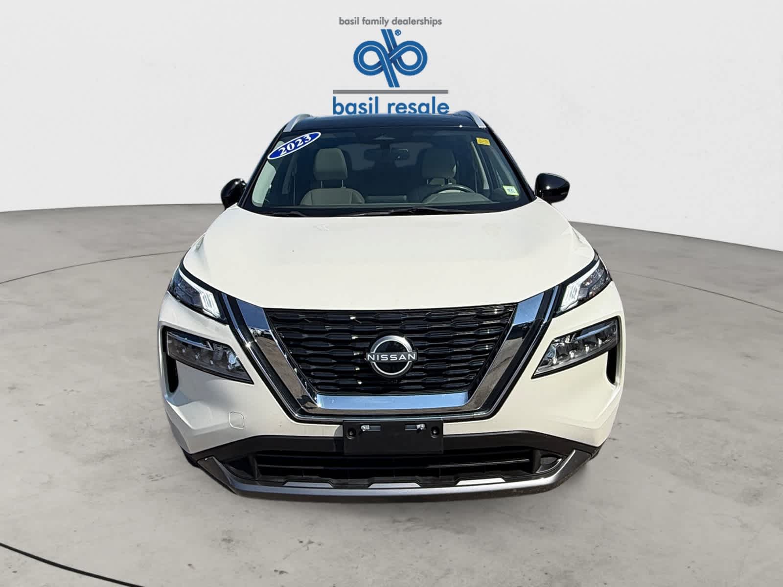 Used 2023 Nissan Rogue SL AWD/4WD image 9