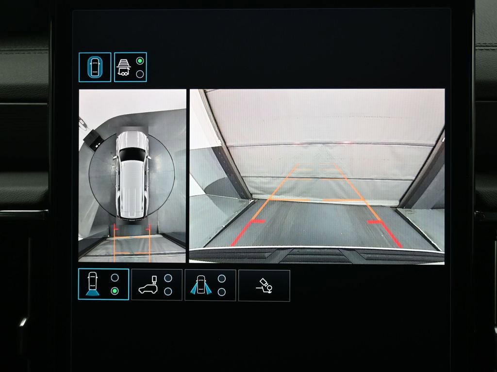 Used 2025 GMC Yukon XL Denali image 22