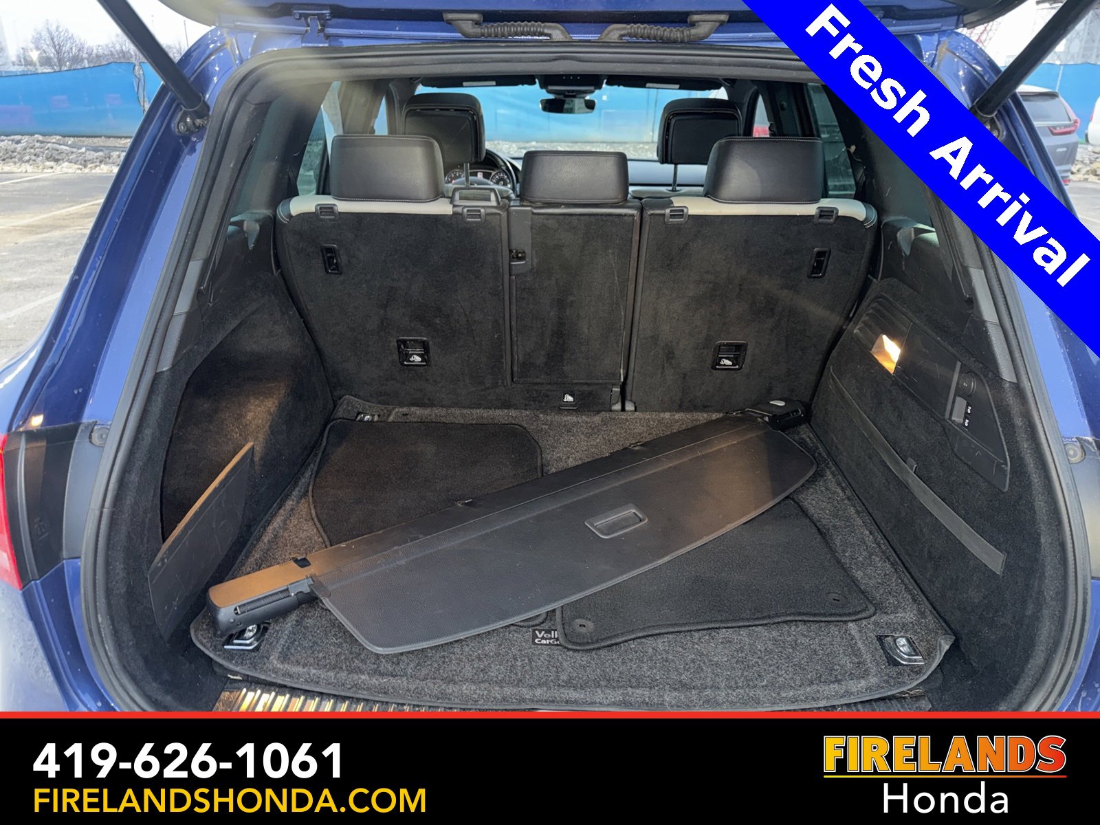 Used 2017 Volkswagen Touareg Wolfsburg Edition image 29