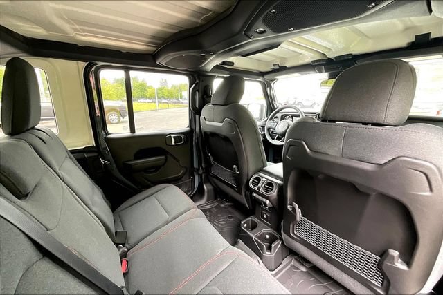 Used 2025 Jeep Wrangler Unlimited Rubicon w/ XTREMEE 35" Tire Package AWD/4WD image 25