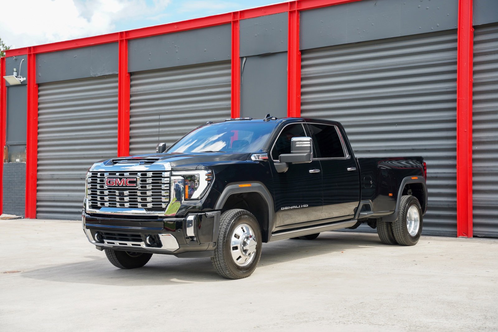 Used 2024 GMC Sierra 3500 Denali w/ Denali Reserve Package