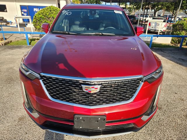 Used 2024 Cadillac XT6 Luxury FWD image 2