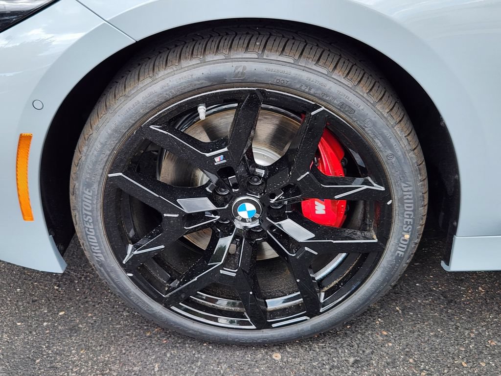 New 2026 BMW 330i xDrive Sedan w/ M Sport Package AWD/4WD image 7