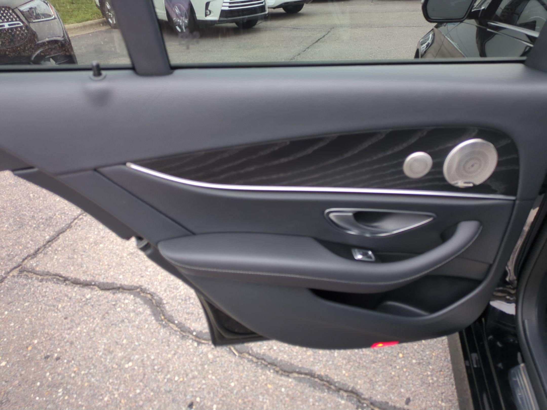 Used 2023 Mercedes-Benz E 350 Sedan image 30