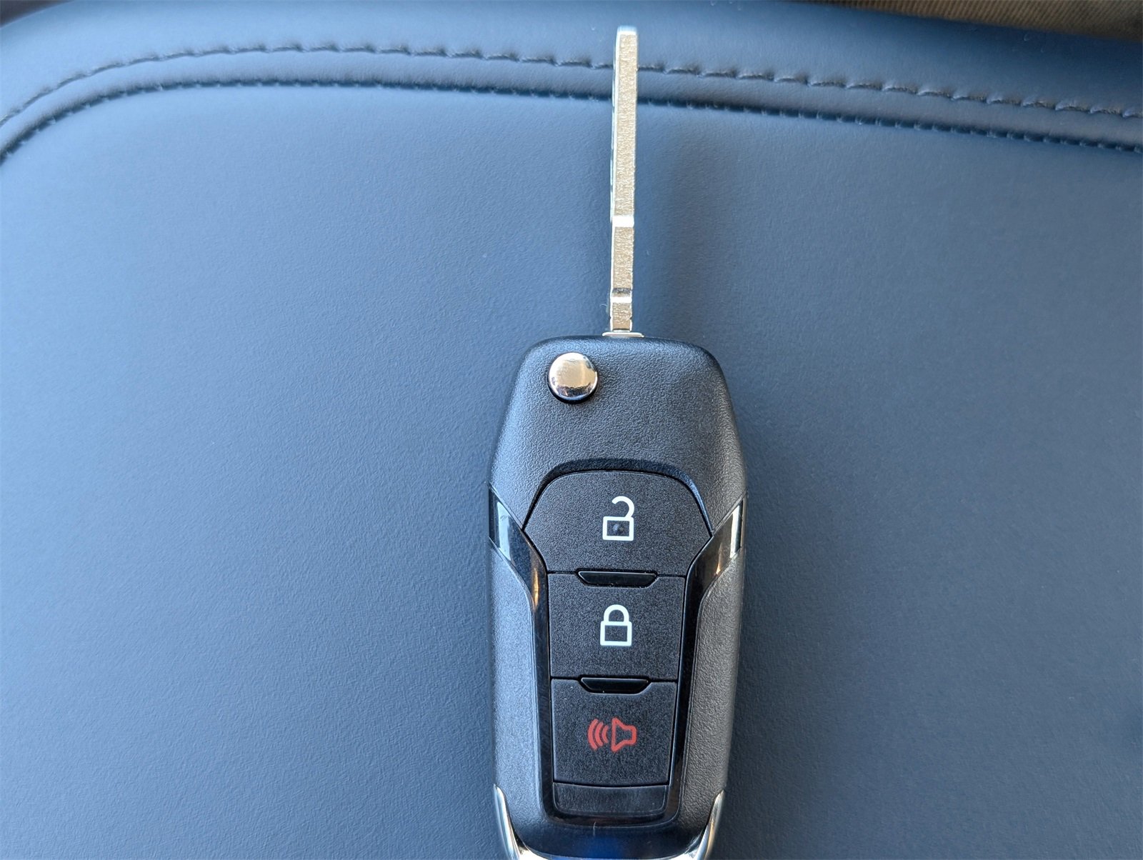 New 2026 Ford Maverick XL image 24