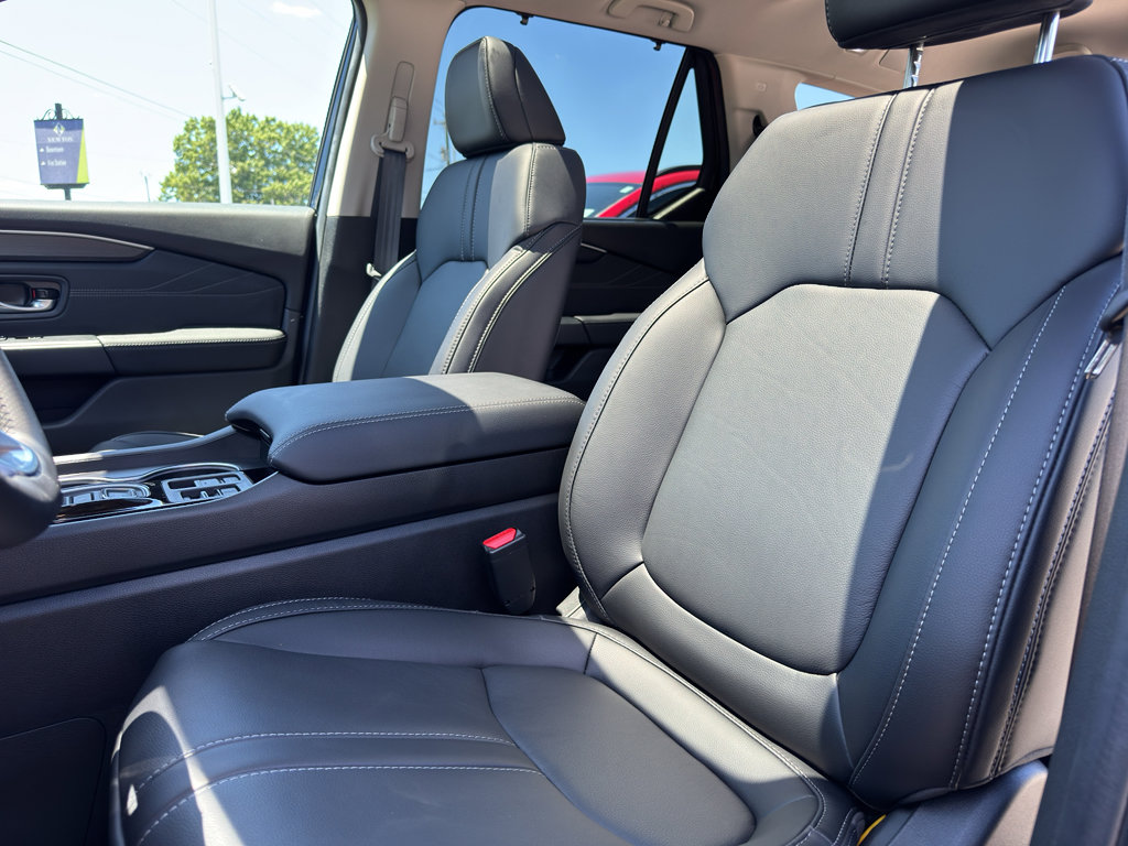 Used 2026 Honda Pilot Touring image 10