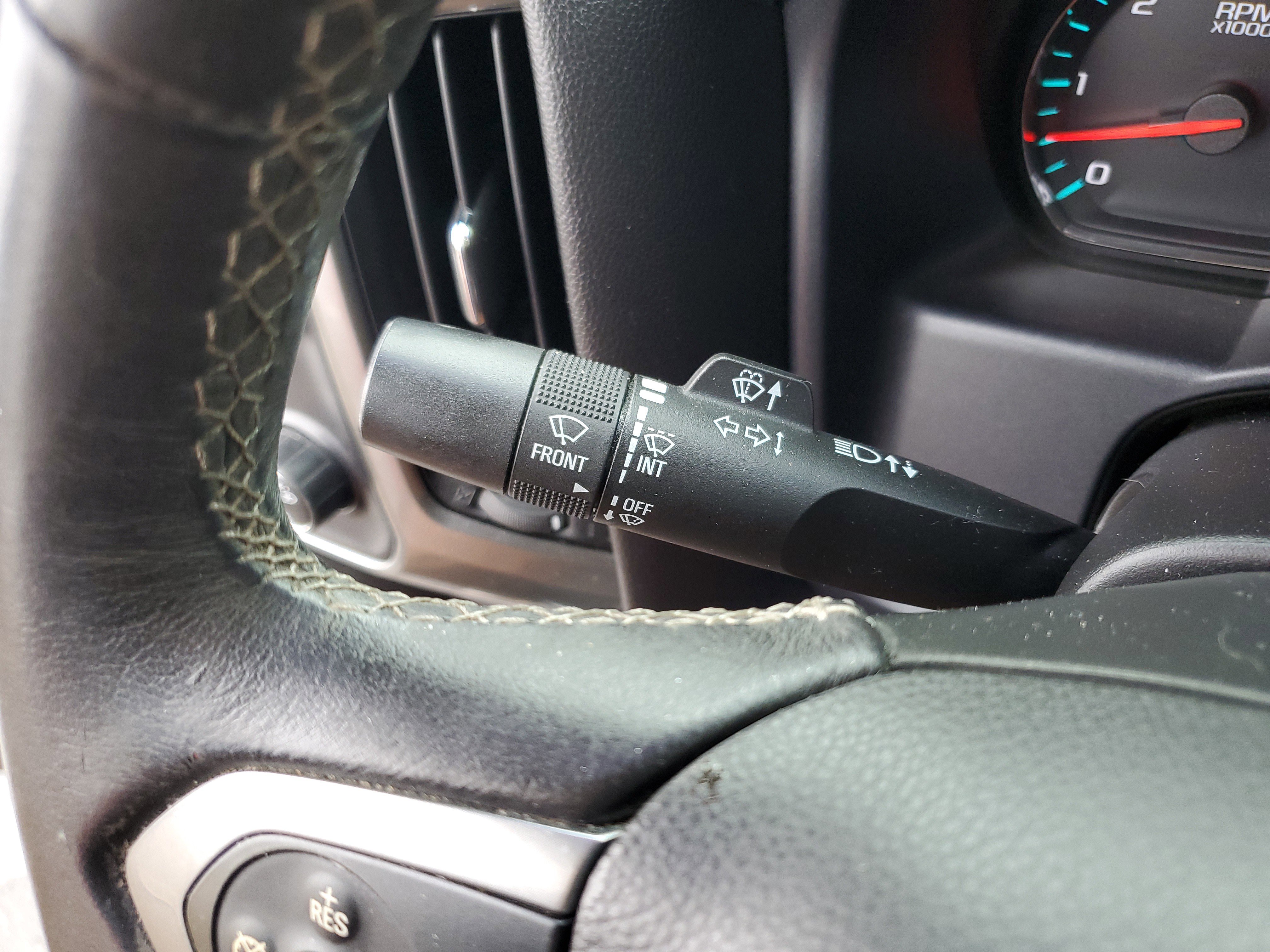 Used 2015 Chevrolet Silverado 2500 LT w/ Snow Plow Prep Package image 13