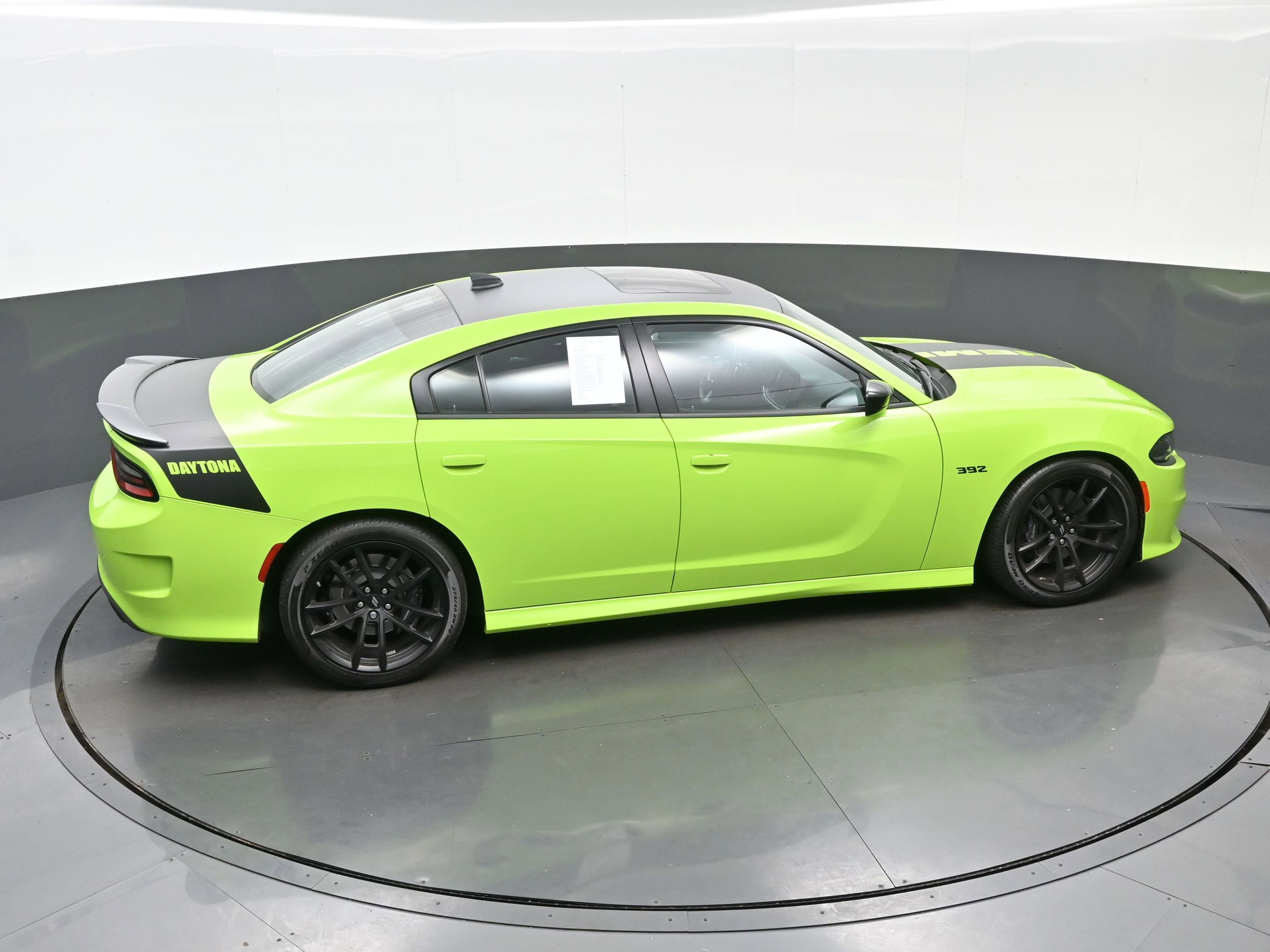 Used 2023 Dodge Charger Scat Pack w/ Daytona Edition Group image 39