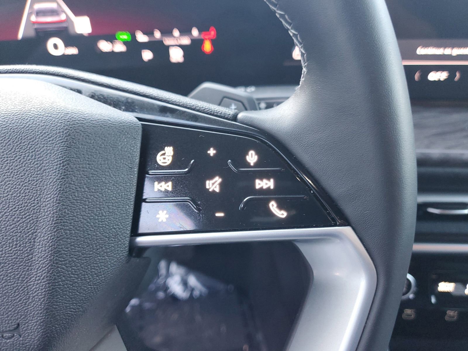 Used 2025 Audi Q5 Premium Plus w/ Premium Plus image 25