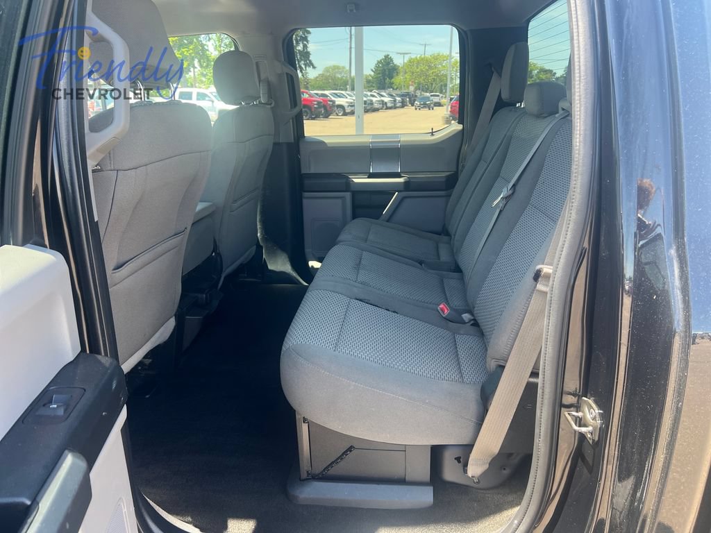 Used 2017 Ford F250 XLT w/ XLT Premium Package AWD/4WD image 26