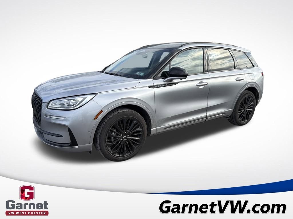 Used 2023 Lincoln Corsair Reserve w/ Equipment Group 202A image 1