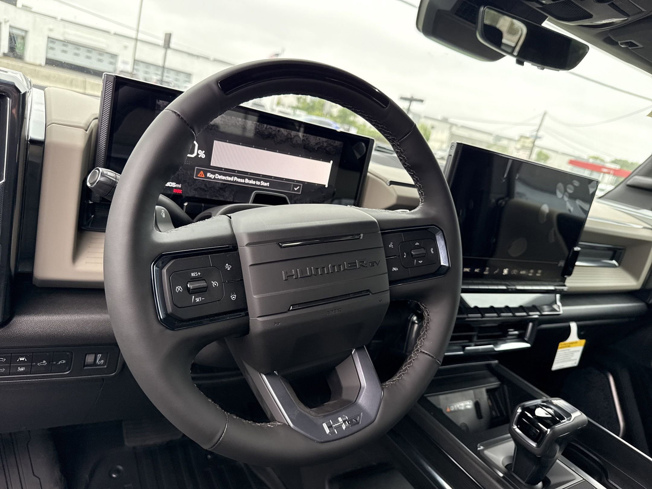 New 2026 GMC Hummer EV 4x4 Crew Cab image 11