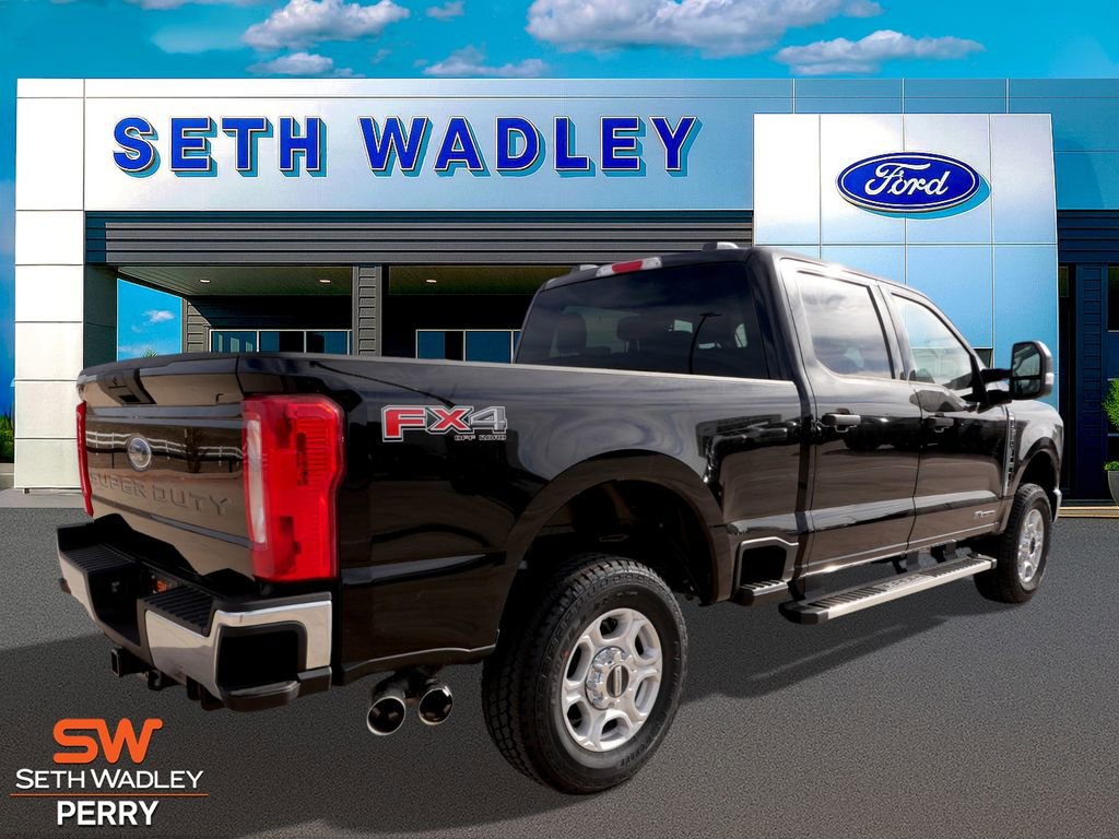 New 2026 Ford F250 XLT w/ FX4 Off-Road Package image 8