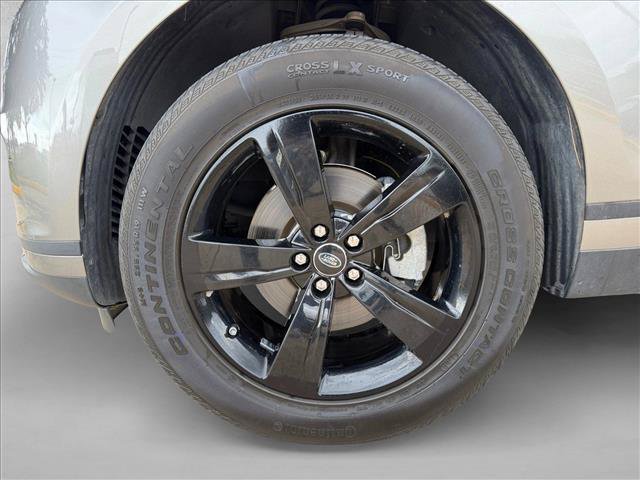 Used 2020 Land Rover Range Rover Velar S AWD/4WD image 26