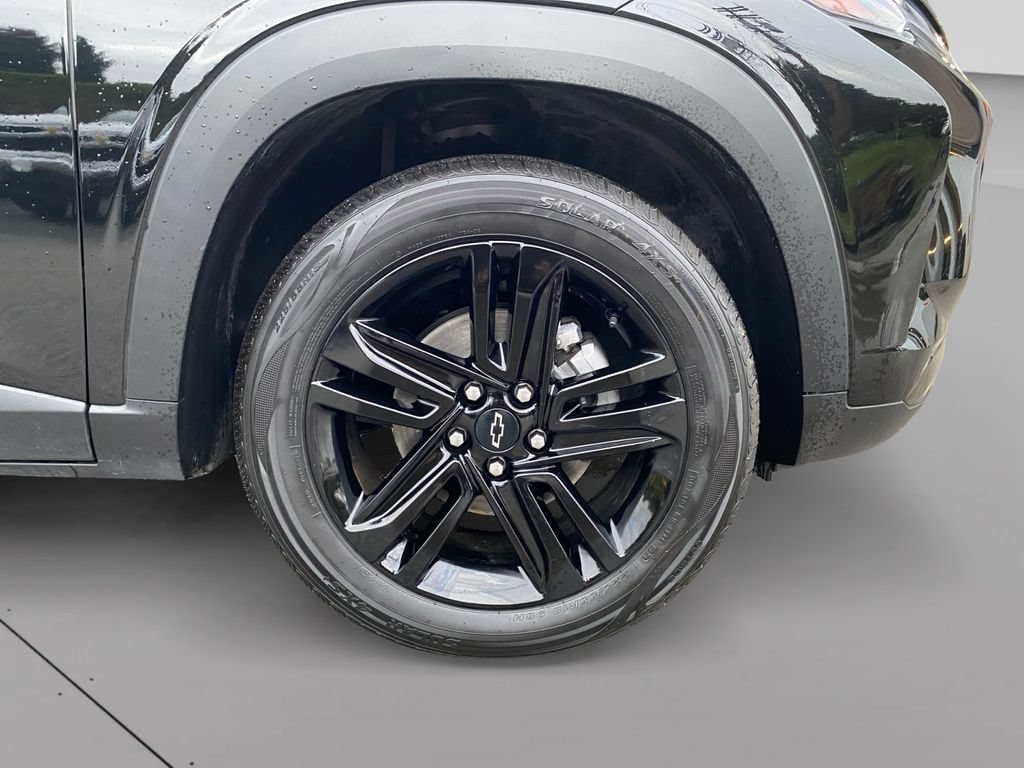 Certified 2024 Chevrolet Trax ACTIV w/ Driver Confidence Package FWD image 9