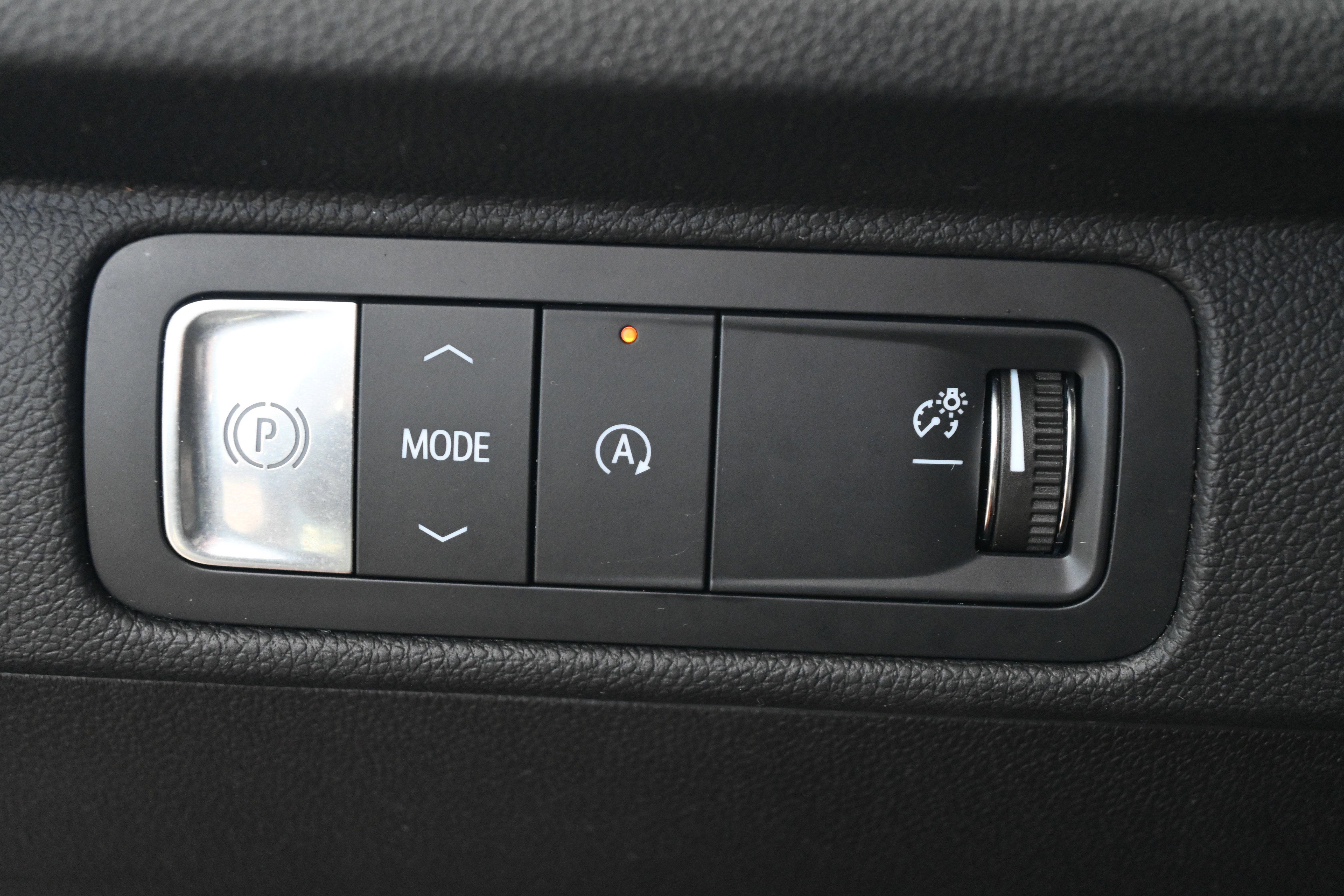 Used 2024 Chevrolet Traverse LT image 27