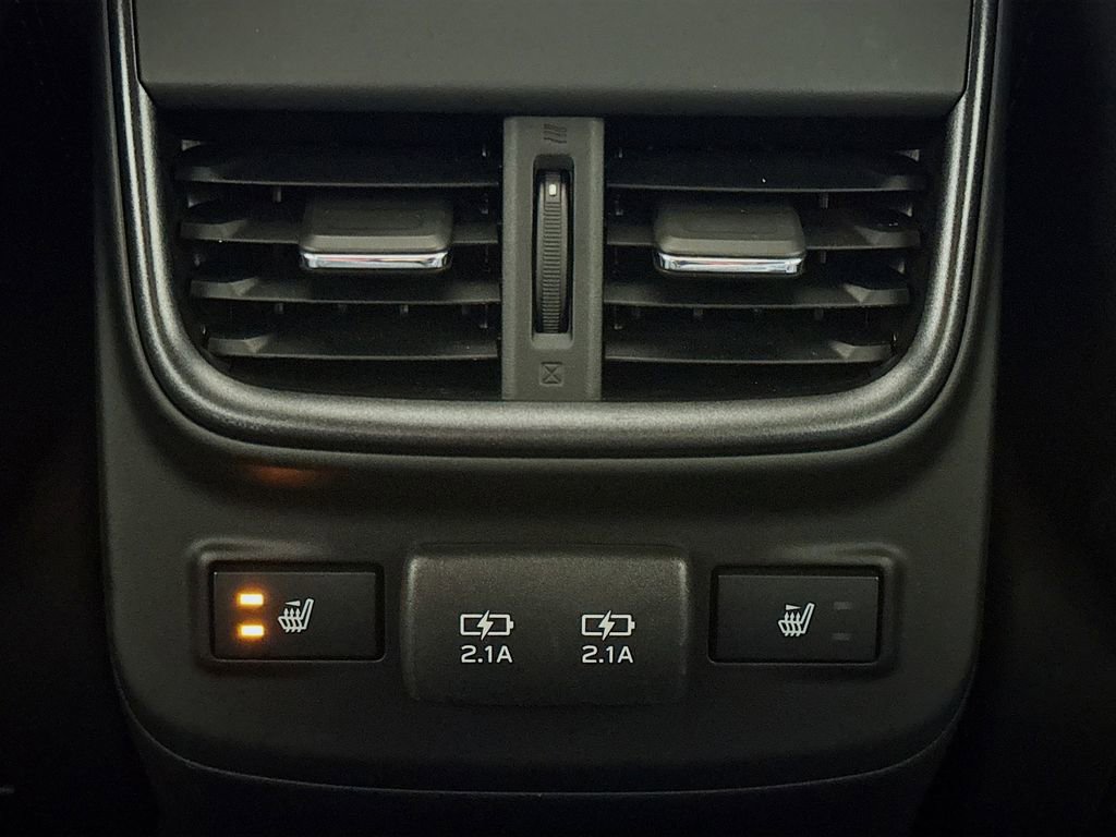 Used 2022 Subaru Outback Wilderness image 23