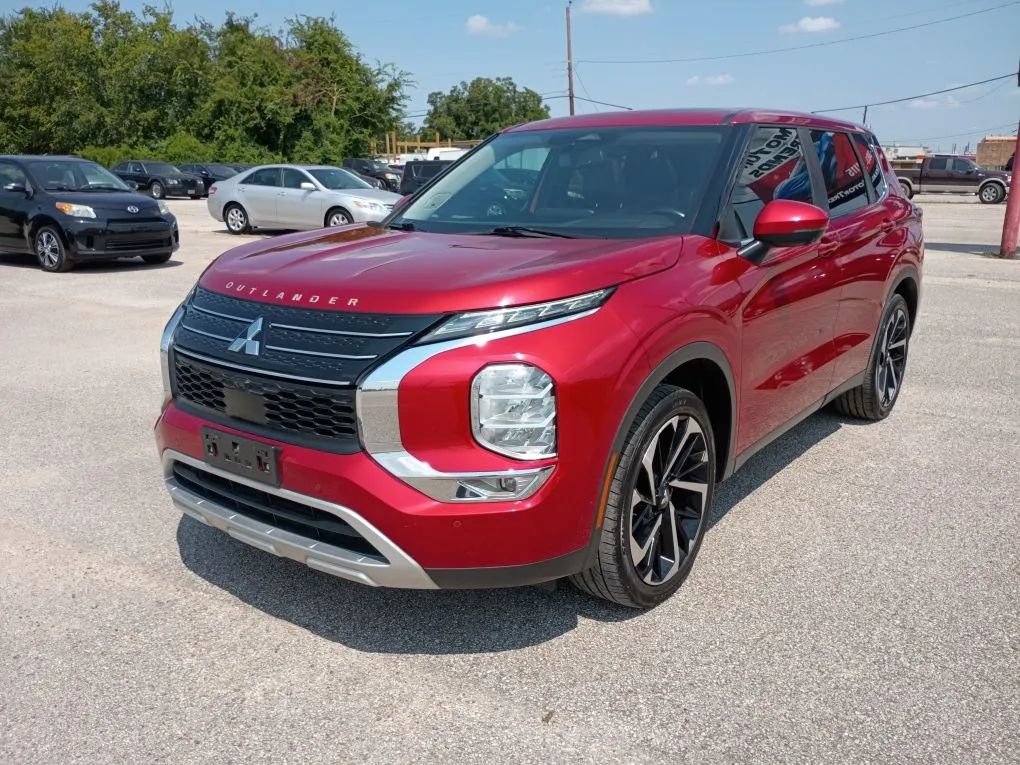 Used 2022 Mitsubishi Outlander SE