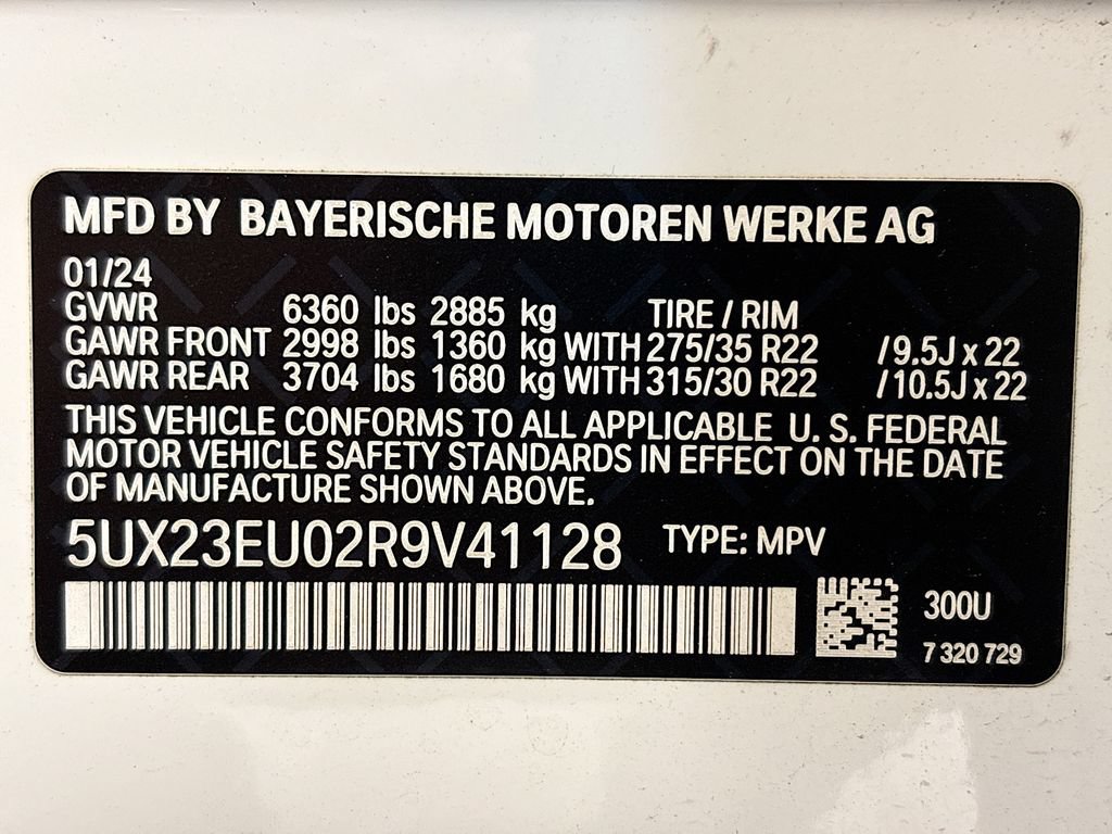 Used 2024 BMW X5 xDrive40i w/ Parking Assistance Package AWD/4WD image 25