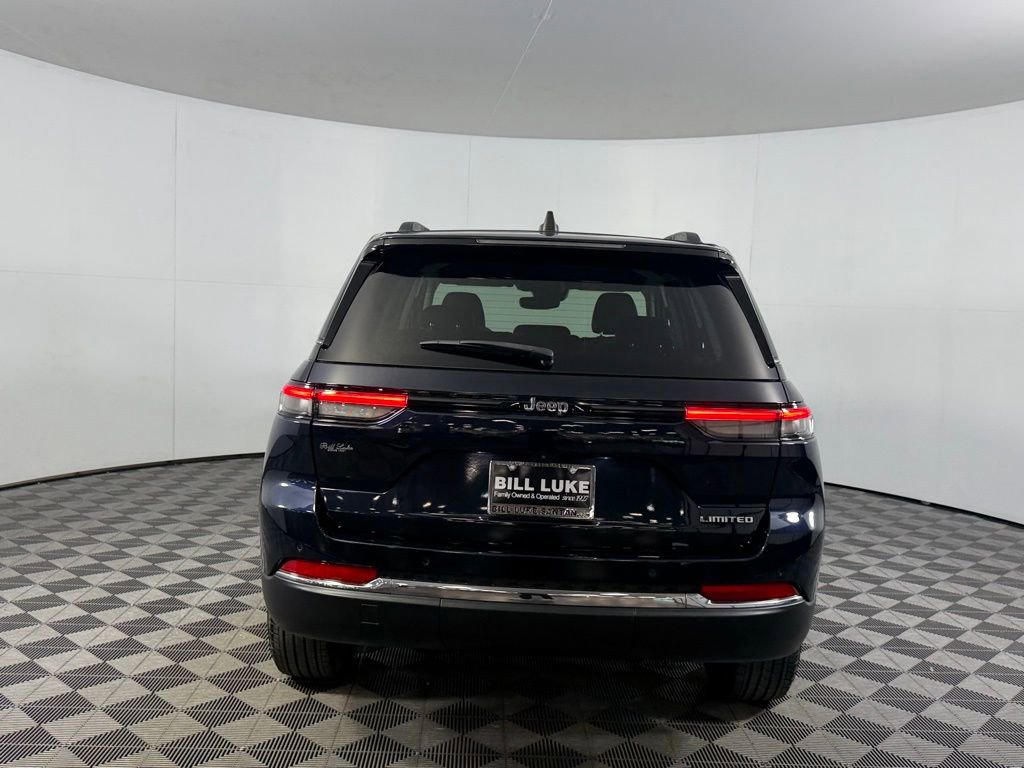 Used 2023 Jeep Grand Cherokee Limited RWD image 9