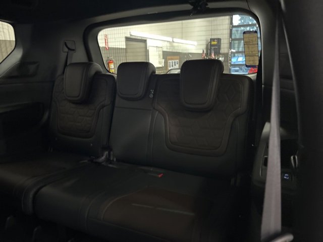 New 2026 Nissan Armada Platinum image 13