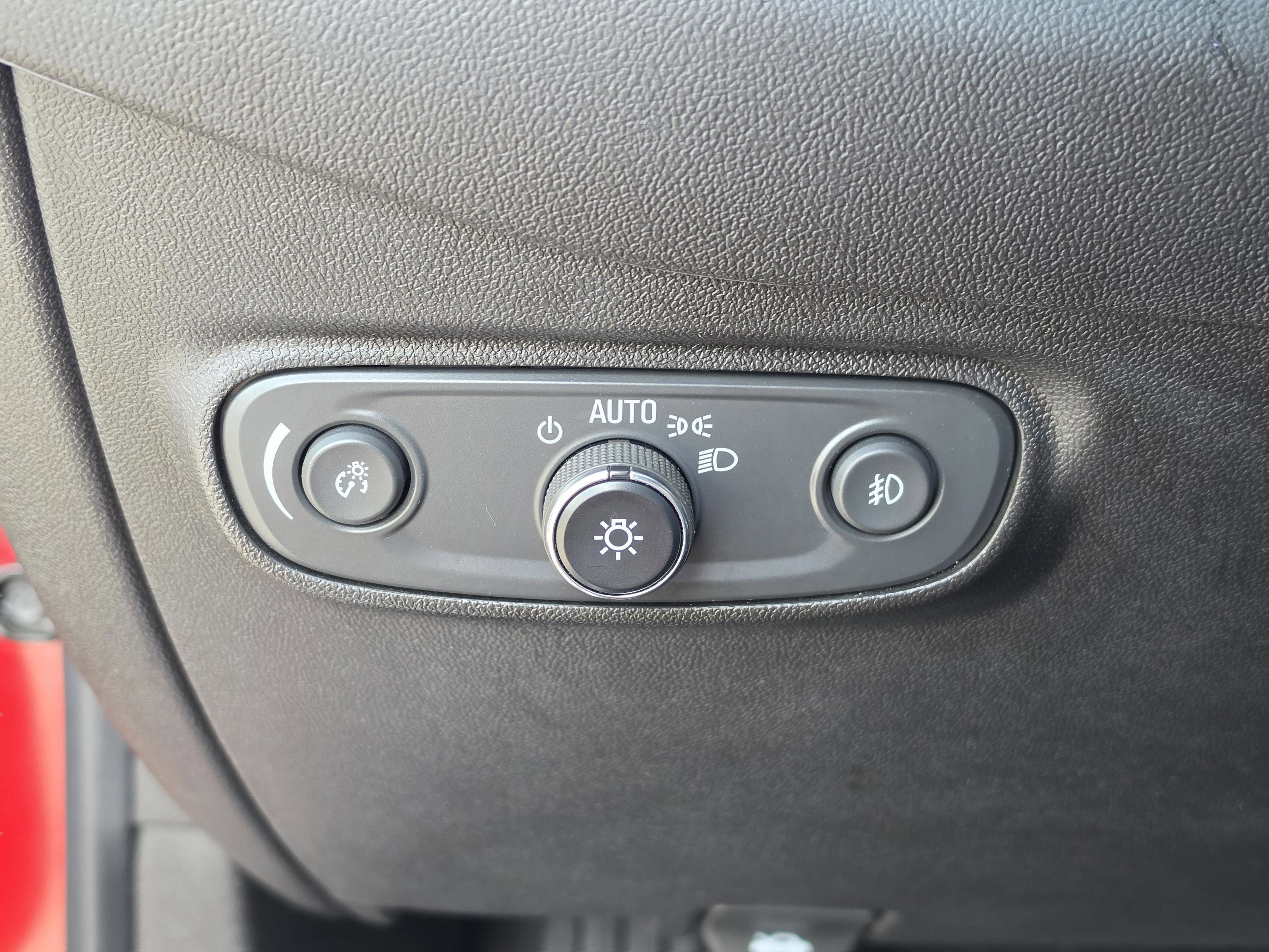 Used 2022 Chevrolet Equinox Premier AWD/4WD image 29