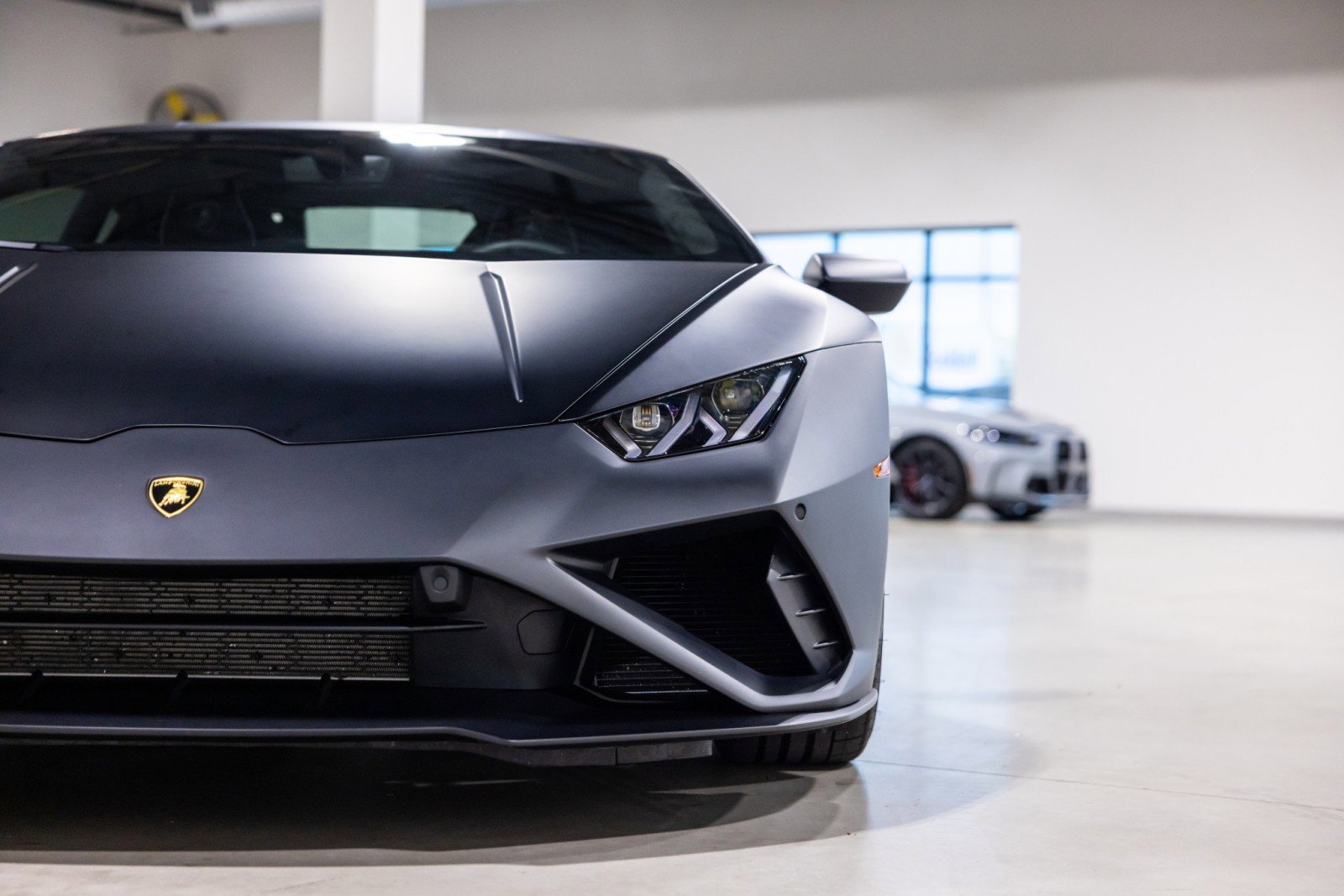 Used 2022 Lamborghini Huracan EVO image 21