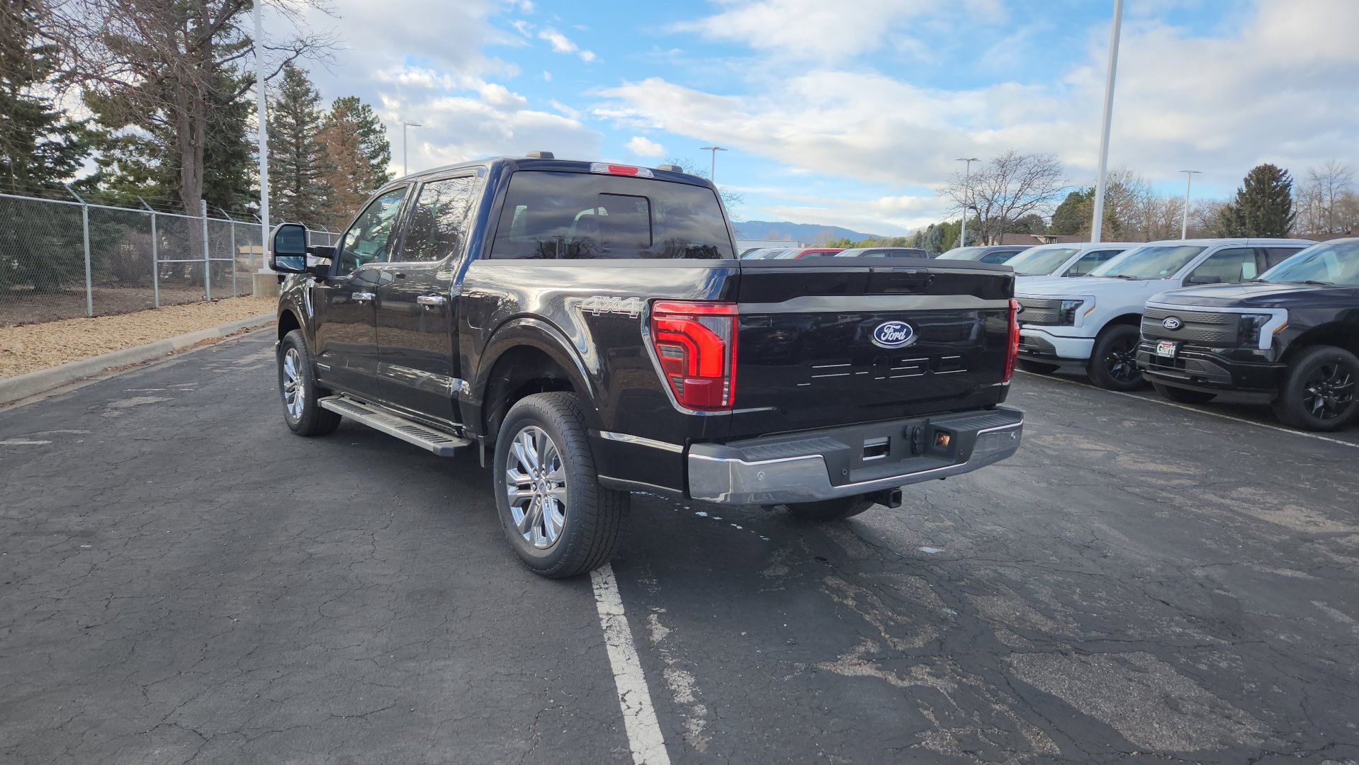 New 2025 Ford F150 Lariat w/ Equipment Group 501A Mid image 10