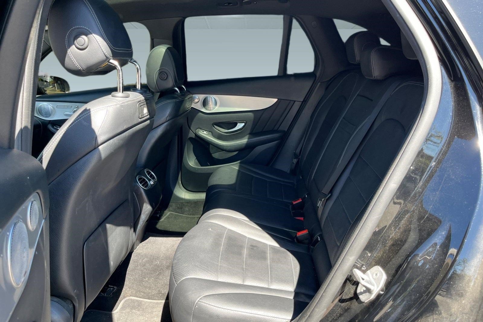 Used 2019 Mercedes-Benz GLC 300 image 9