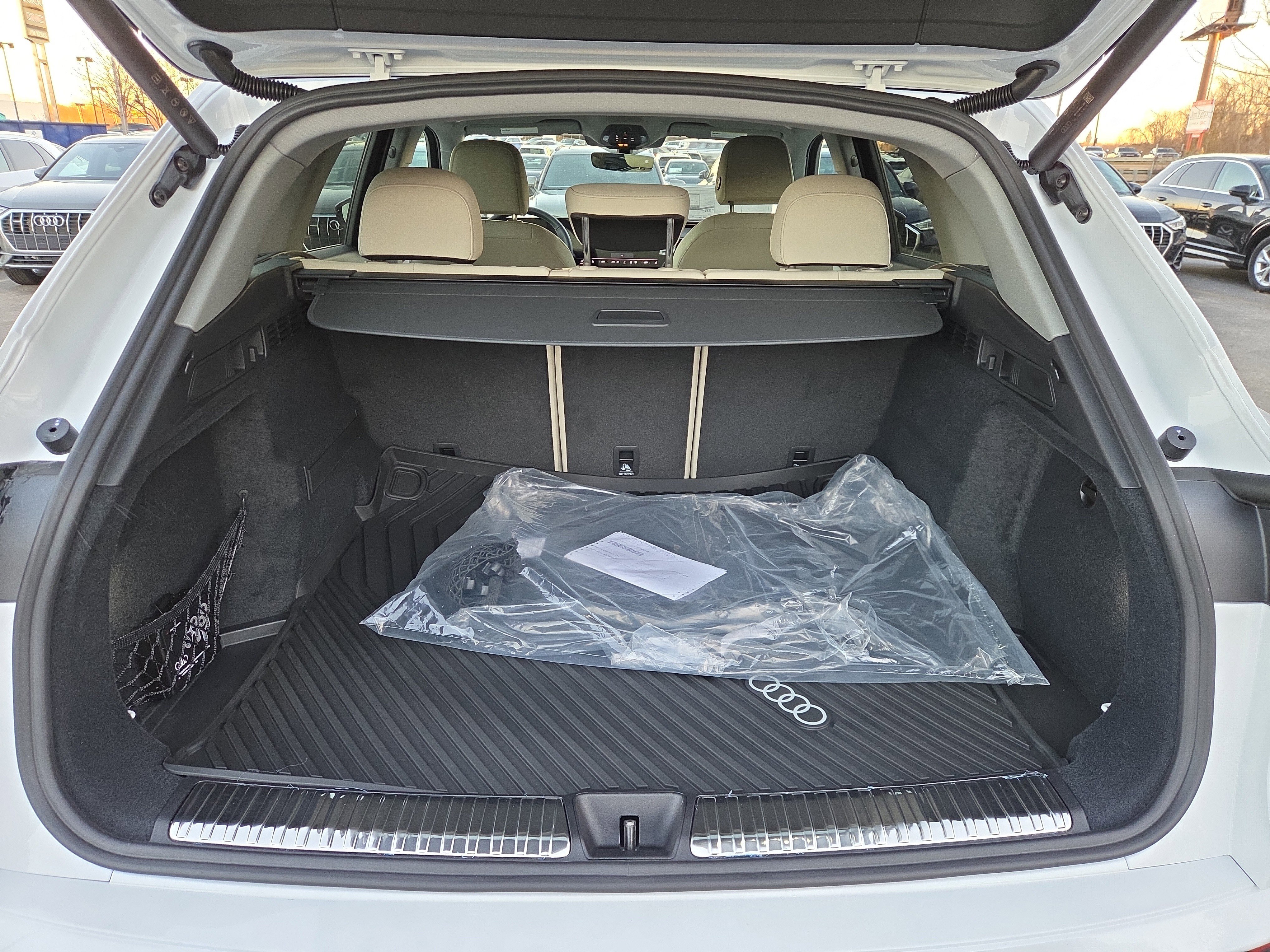 New 2025 Audi Q5 Premium image 8