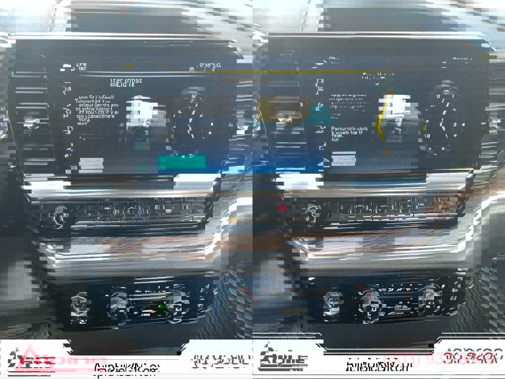 Used 2023 Chevrolet Silverado 1500 LT image 11