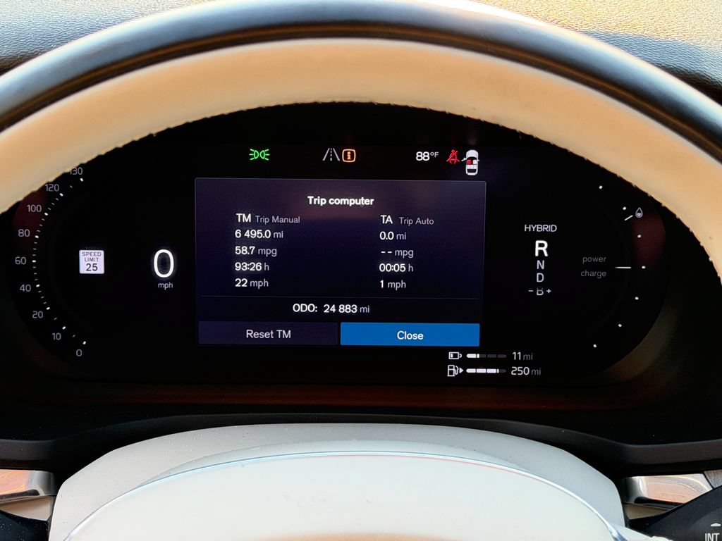 Certified 2024 Volvo S60 T8 Plus w/ Climate Package AWD/4WD image 15