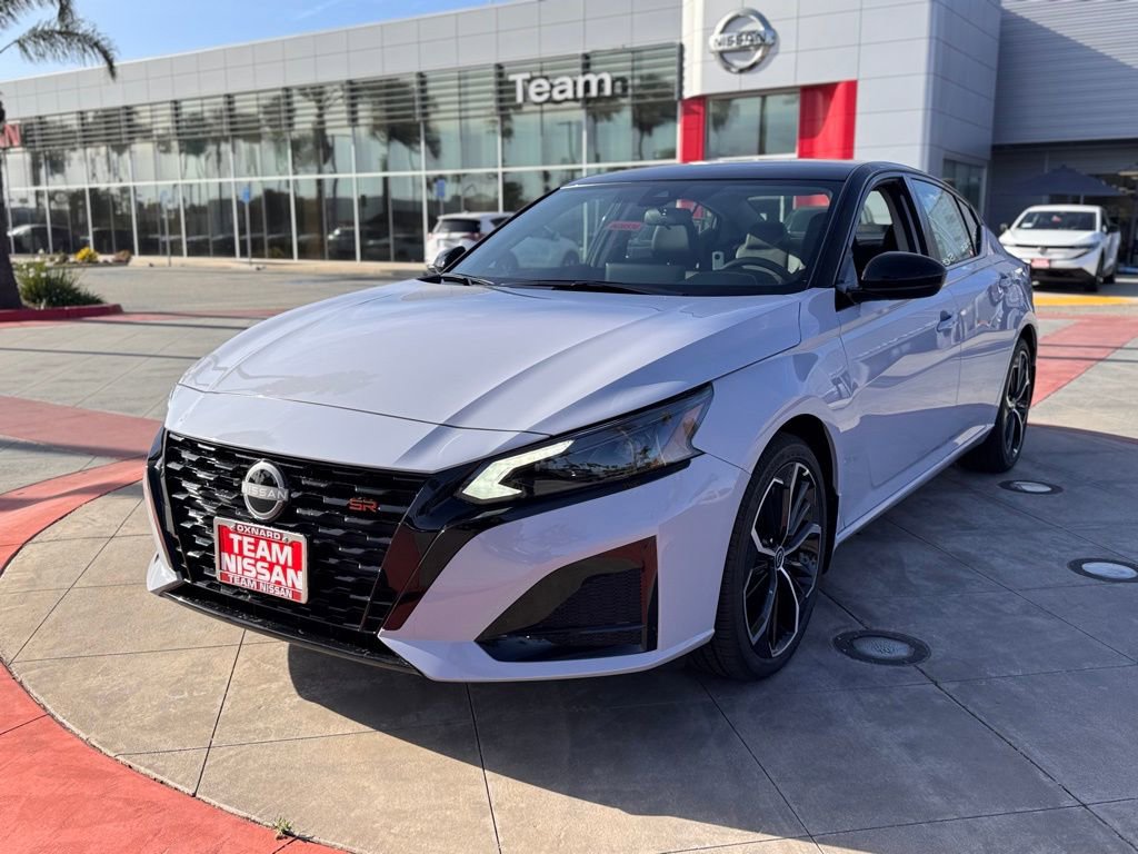 New 2026 Nissan Altima 2.5 SR FWD image 4