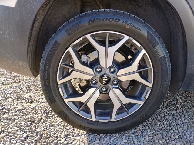 Used 2021 Kia Seltos EX image 12