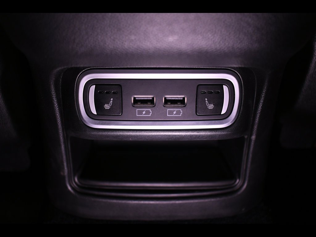 Used 2022 Alfa Romeo Stelvio Ti image 32