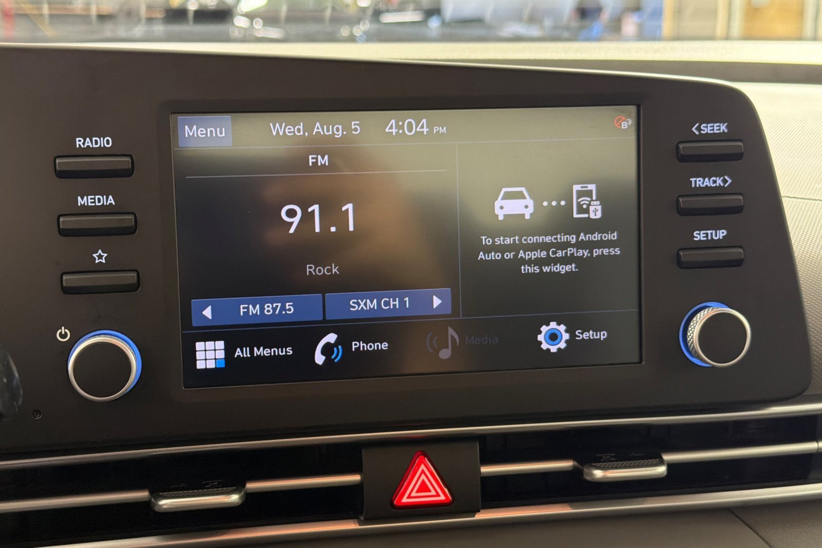 Used 2023 Hyundai Elantra SEL FWD image 16
