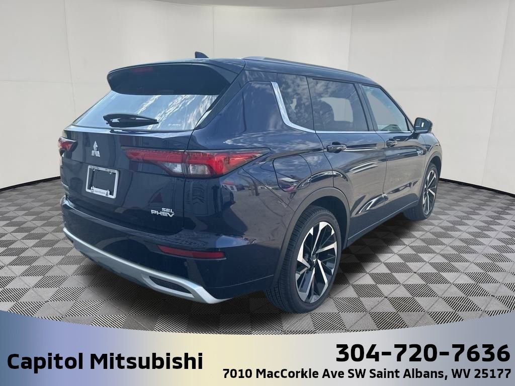 New 2025 Mitsubishi Outlander SEL image 9