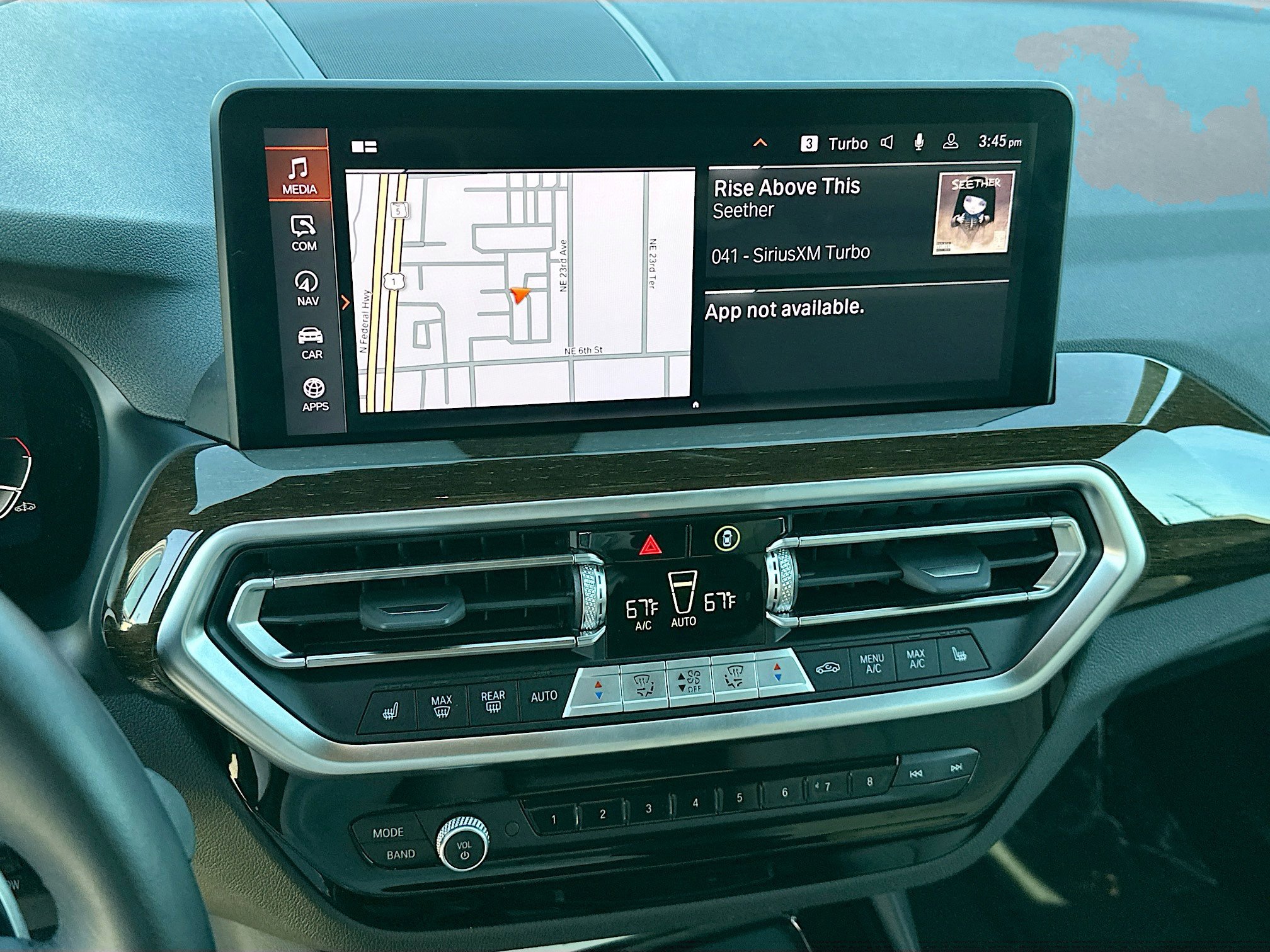 Used 2023 BMW X3 xDrive30i w/ Premium Package image 12