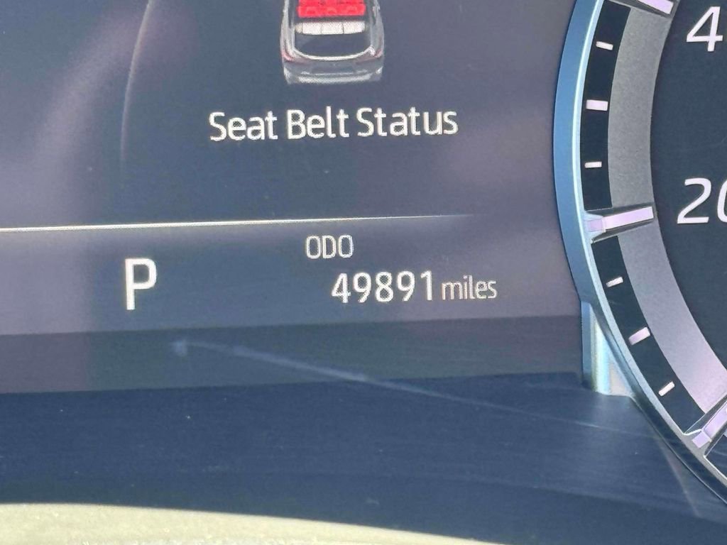 Used 2023 Toyota Highlander XLE image 27